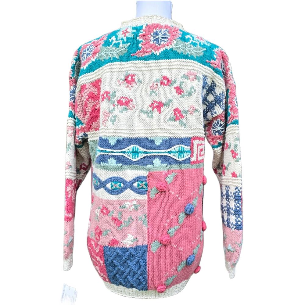Crystal Kobe Patchwork Sweater Size Petite Med Pink Blue Beige Floral Vintage PM - Picture 3 of 9